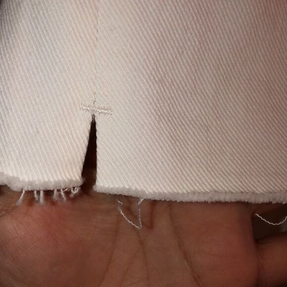 Madewell 25 Relaxed Mid Rise Raw Hem White Denim Shorts - Picture 7 of 14